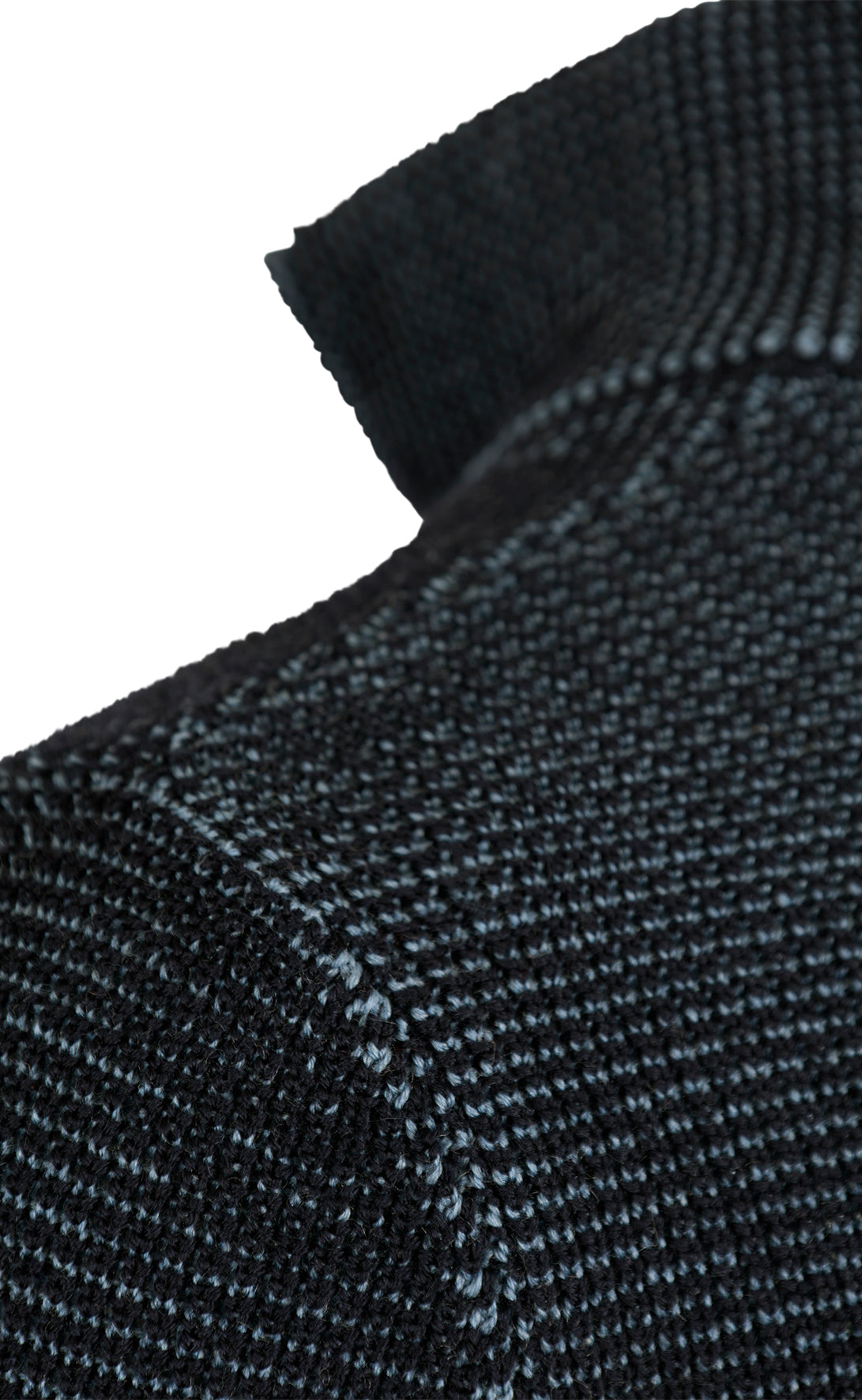 Zip jacket made of >10,000m finest Merino wool, regular fit