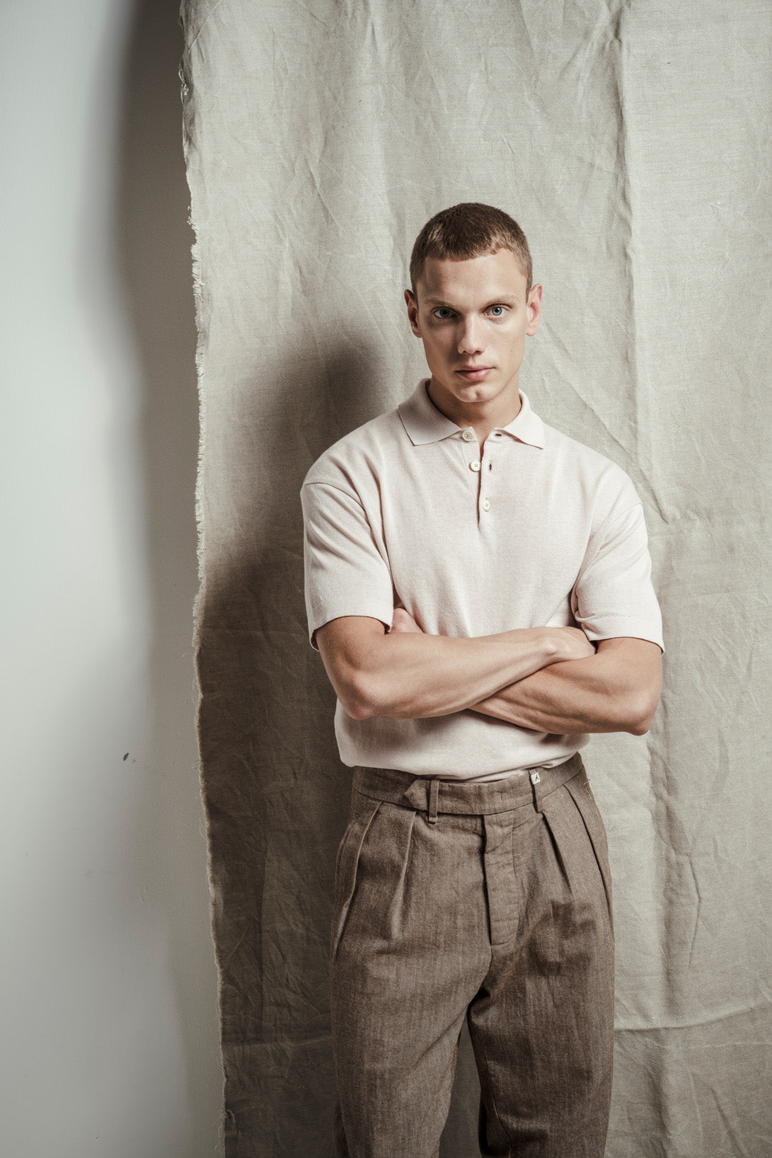 Knitted polo shirt made of finest cotton, short sleeve, relaxed fit