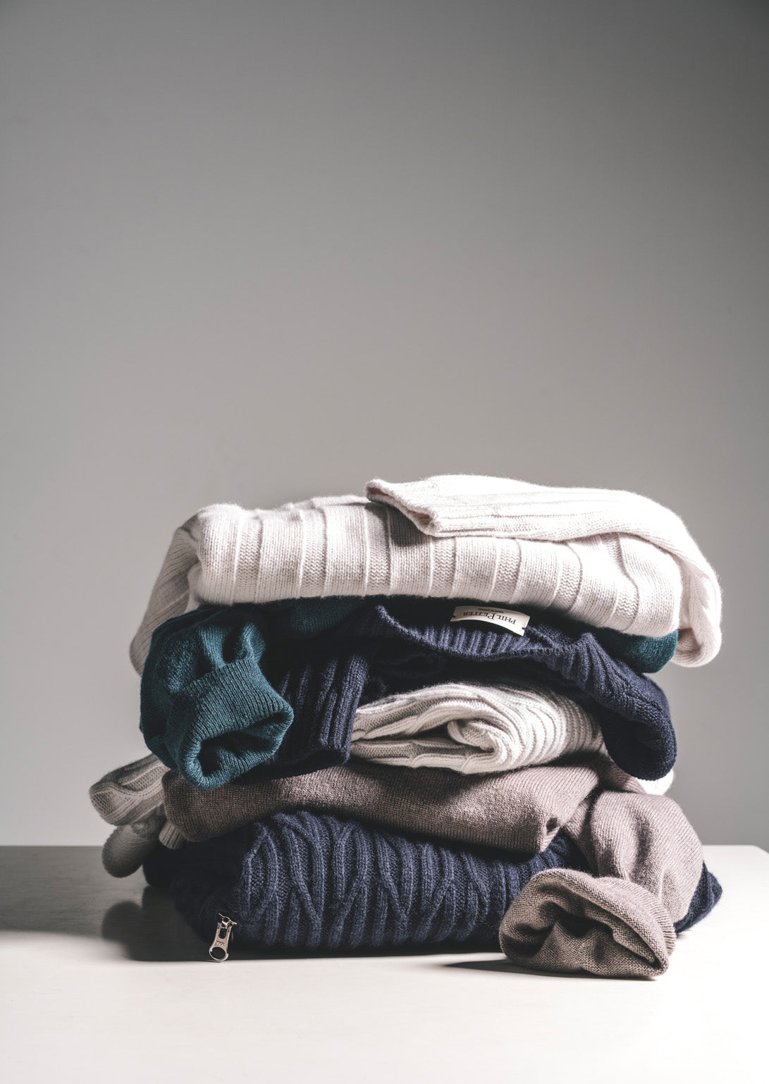 Supersoftes Langarm-Polo ohne Nähte aus langlebigem Kaschmirmix, relaxed fit