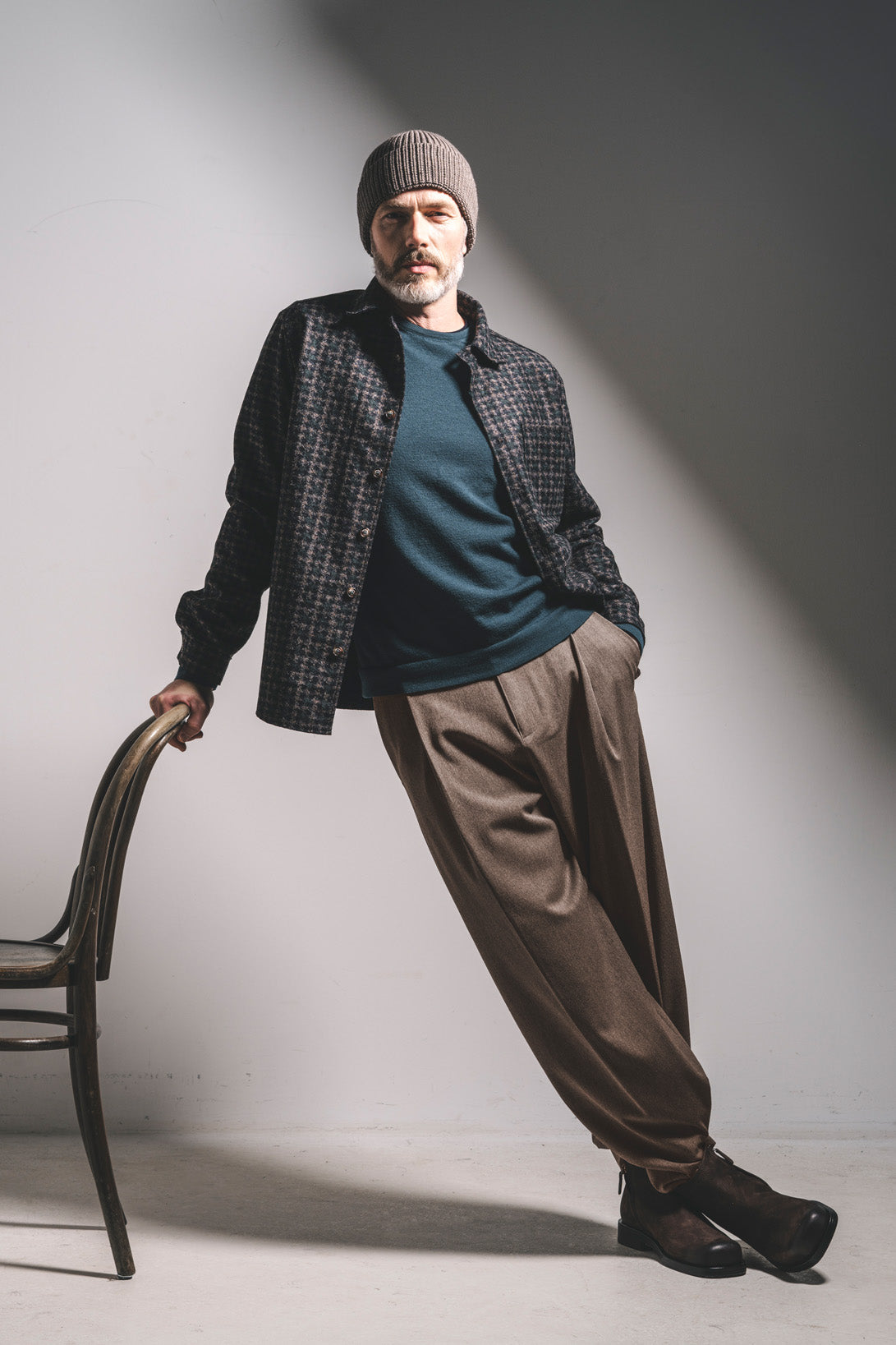Lightweight houndstooth overshirt in a wool-cotton jersey, relaxed fit