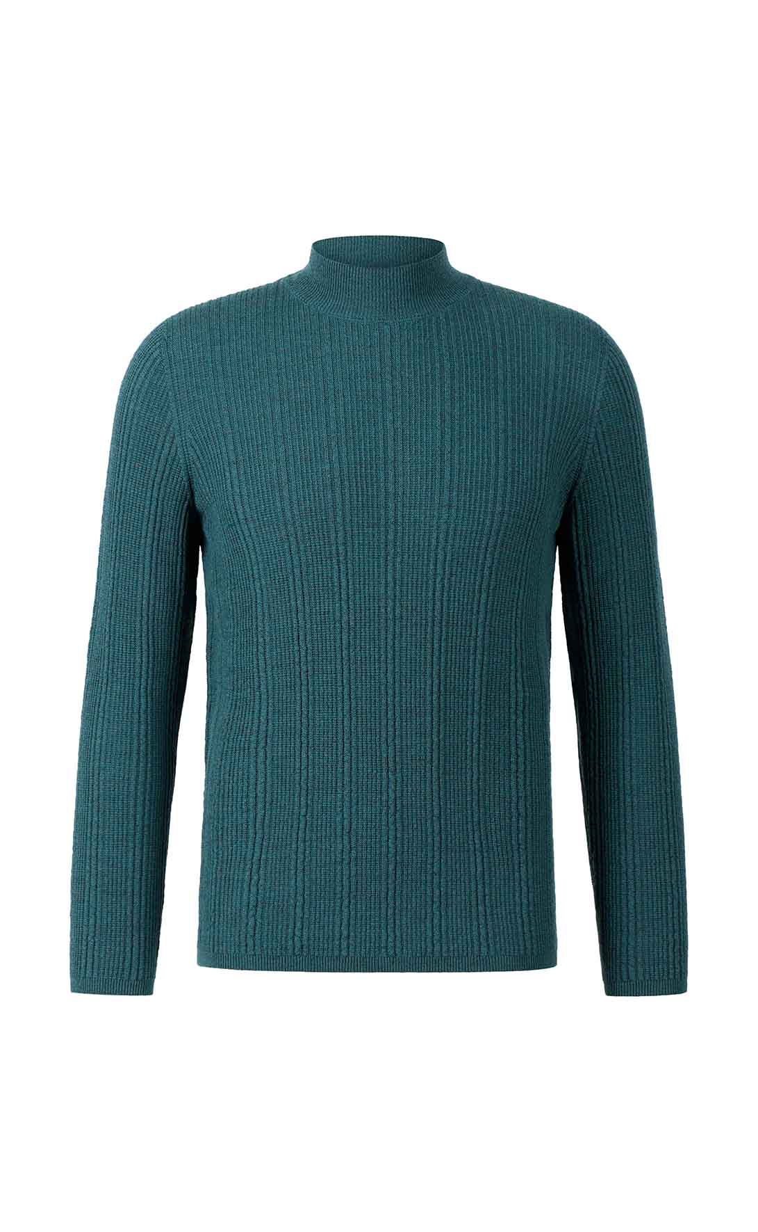 Mock neck sweater in a distinctive ribbed texture, seamlessly knitted from the finest merino wool, regular fit
