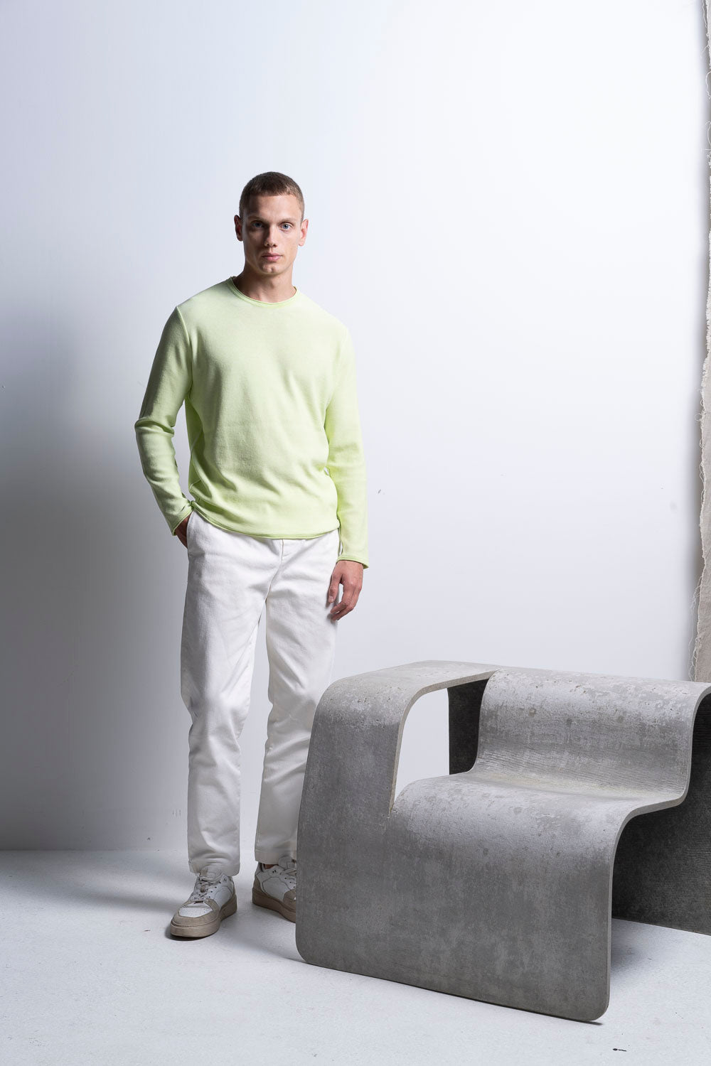 Super soft round neck sweater made of the finest cotton, double face, relaxed fit