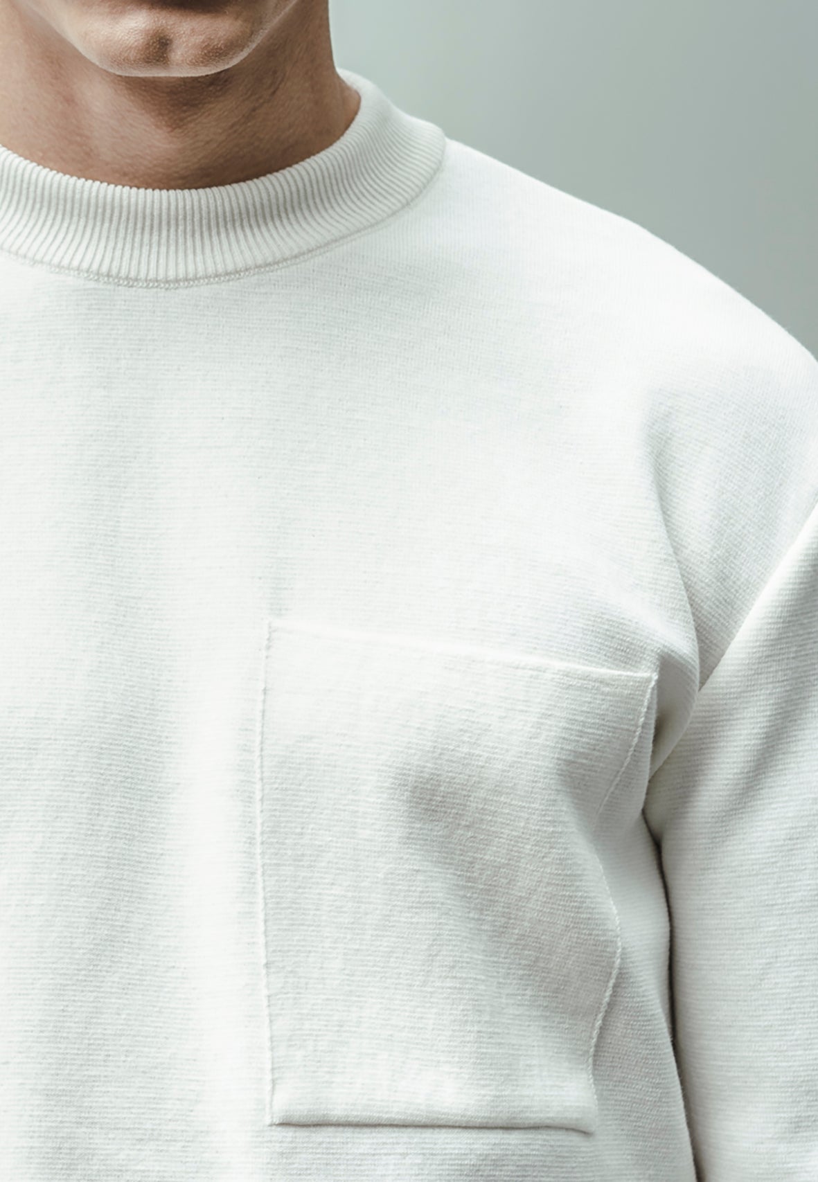 Milano knit round neck sweater made of the finest cotton, relaxed fit