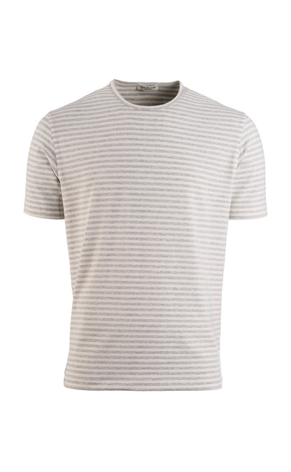 T-Shirt aus leichtem, kreppigem Viskosejersey, legere Passform