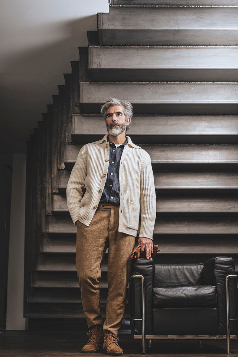 Overshirt made of lightweight Merino bouclé yarn with a ribbed structure, relaxed fit