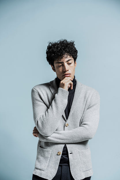 knitted jacket made of cashmere-merino blend