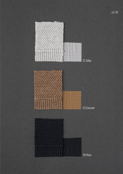 Outdoor jacket in rice grain knit structure made of 100% Merino, fully lined with nylon quilting