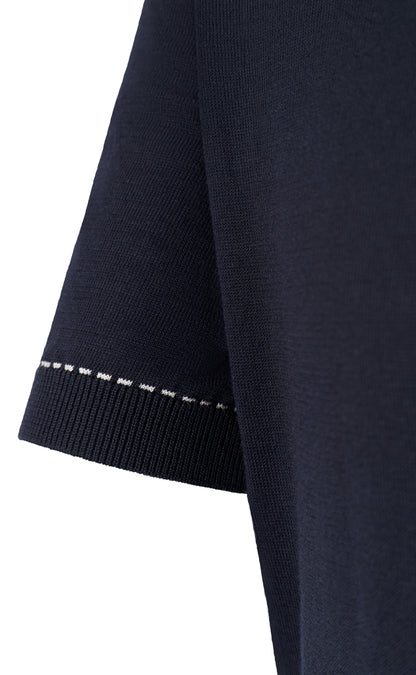 Buttonless polo shirt made from the finest cotton, relaxed fit