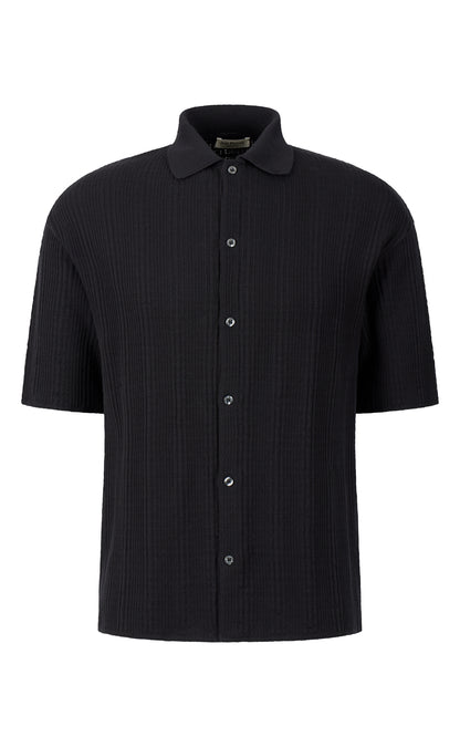 Short-sleeved shirt made from finest cotton, seersucker knit, relaxed fit