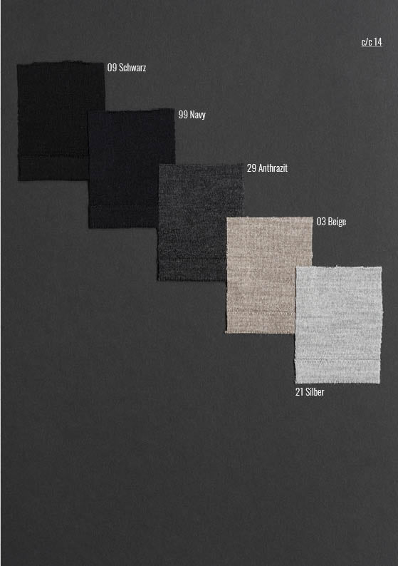 Turtleneck sweater made of extra-fine merino silk yarn